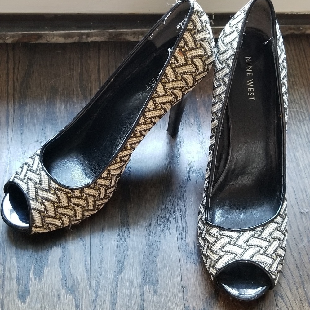 Beautiful black, white, and gold heels